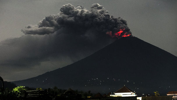 巴厘岛火山爆发最新消息，影响与应对策略