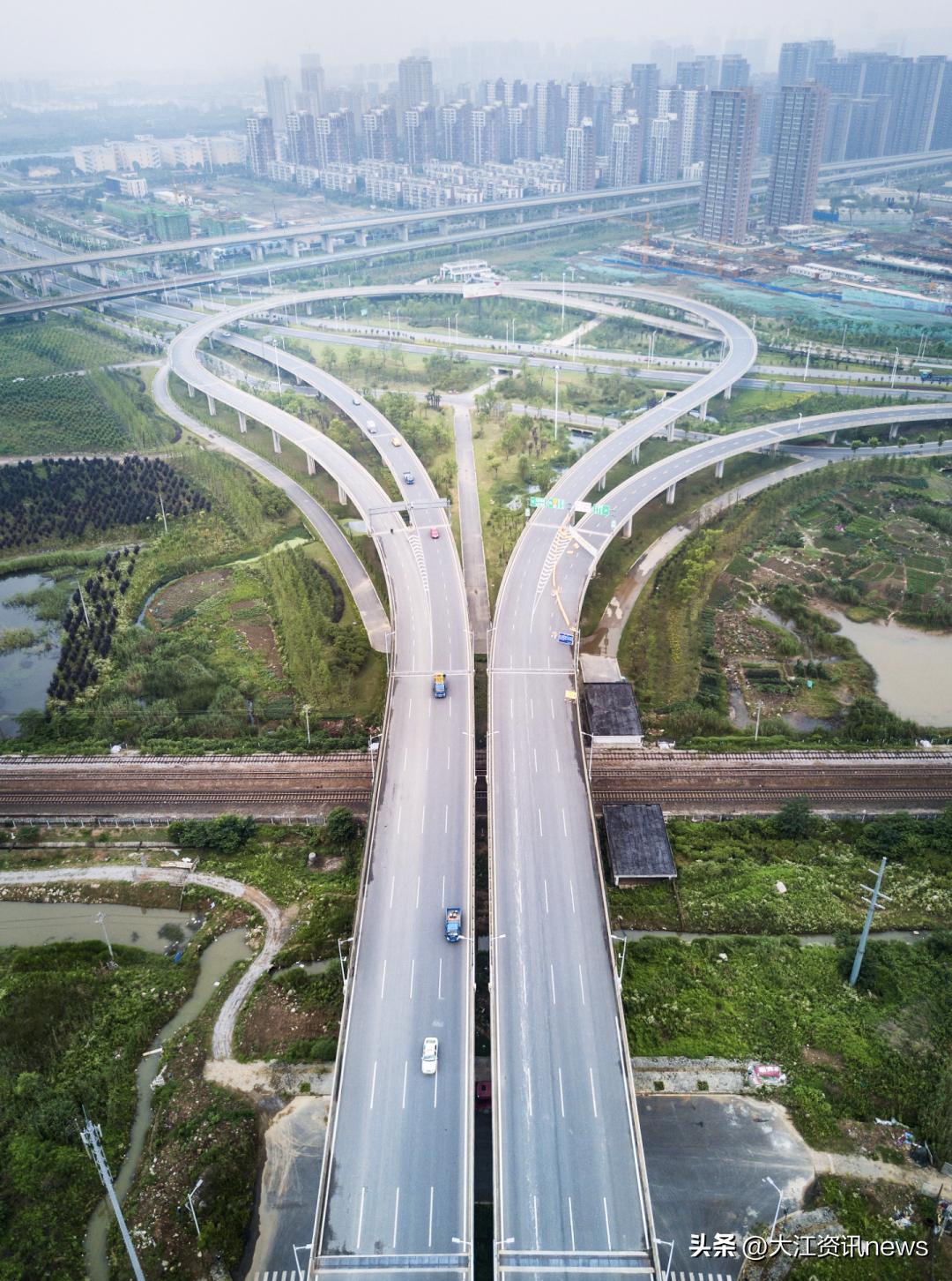 芜湖长江三桥最新图片，壮丽景观与工程奇迹的完美结合